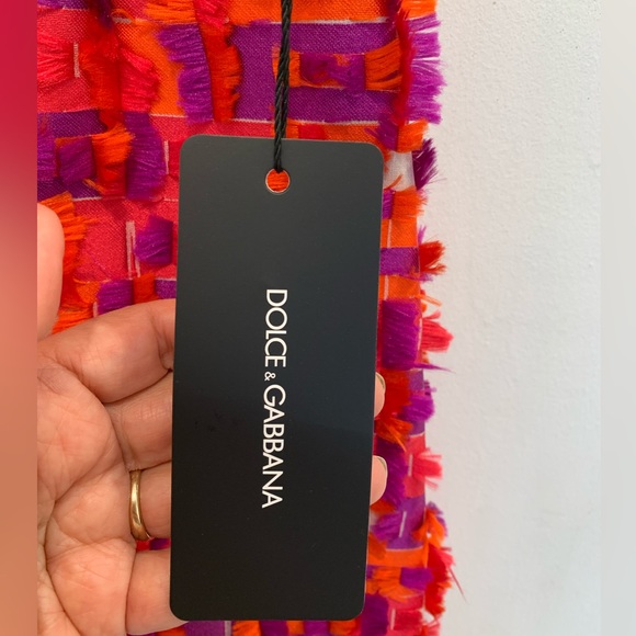 NWT Dolce & Gabbana skirt. Size 36 (0 U.S.) - Picture 9 of 9